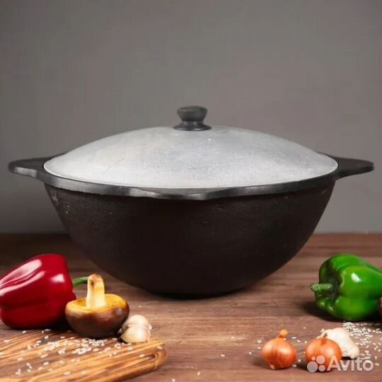 Казан чугунный 6л с плоским дном