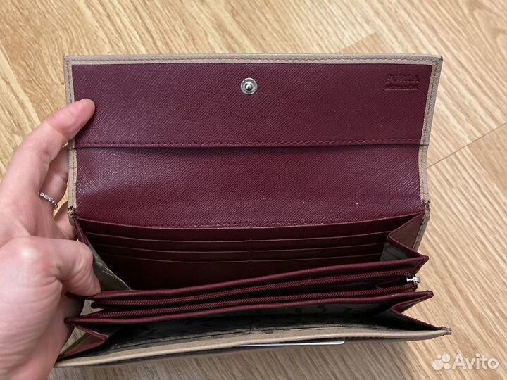 Кошелек Furla