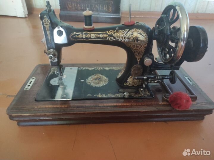 Швейная машинка gritzner