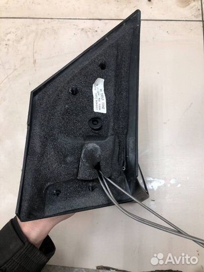 Зеркало заднего вида боковое правое механическое