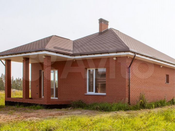 Дом 100 м² на участке 5 сот.