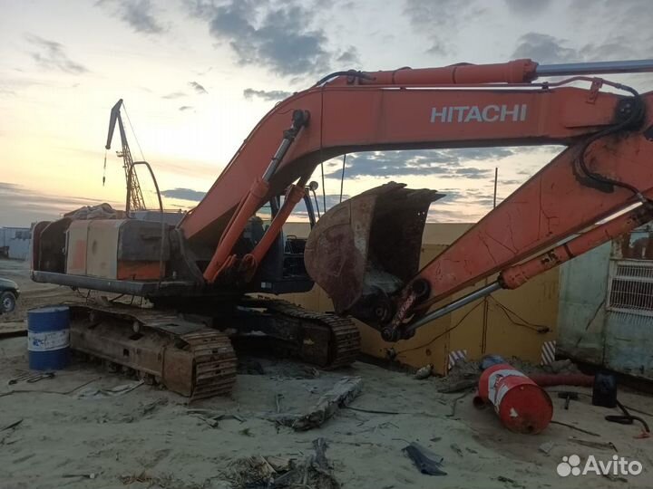 Гусеничный экскаватор Hitachi ZX330, 2008