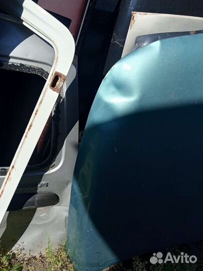 Капот на ваз 2110 с дефектом