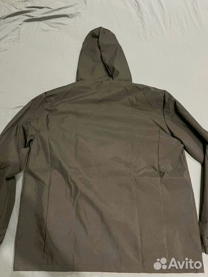 Ветровка (штормовка )
