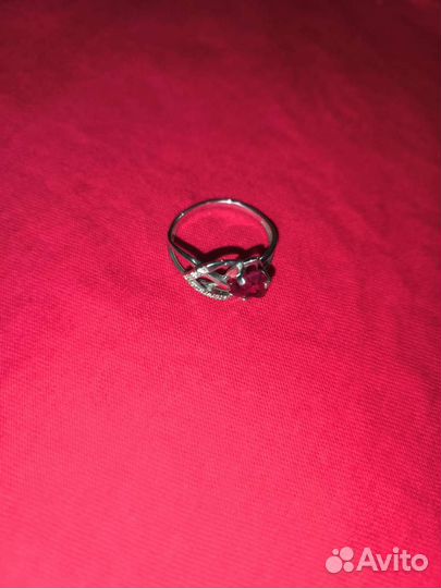 Серебряное кольцо
