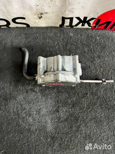 Вакуумный насос Audi A4 B8 1,8T CDH