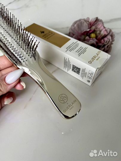 Scalp Brush Guerlain японская расческа S-heart-S