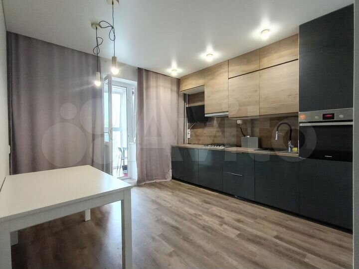 2-к. квартира, 65 м², 8/9 эт.