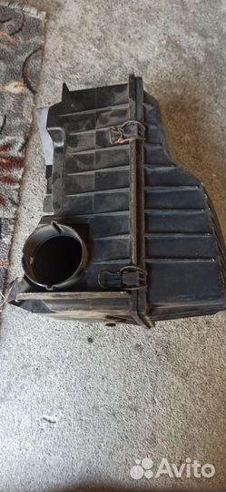 Короб для воздушного фильтра двигателя