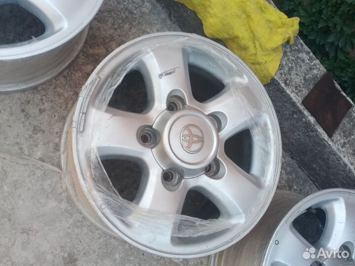 Диски Toyota оригинал R16x8JJ