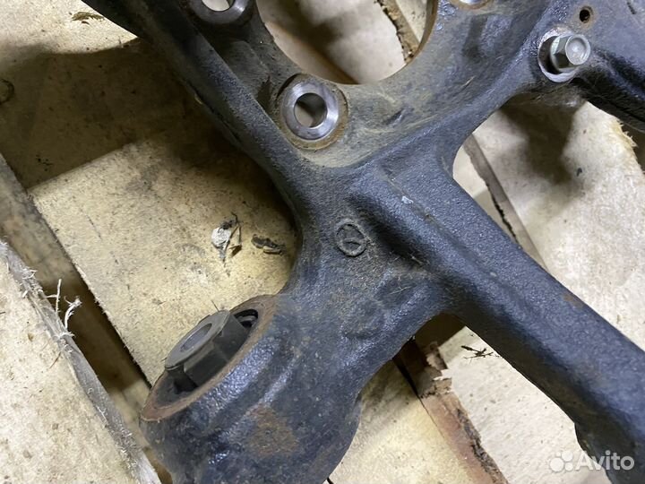 Задний поворотный кулак mazda cx5 kf 2017-2023