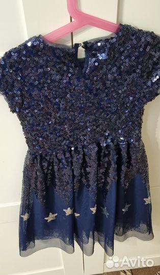 Платье нарядное для девочки 110