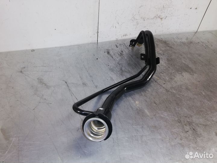 Горловина топливного бака Mitsubishi Outlender