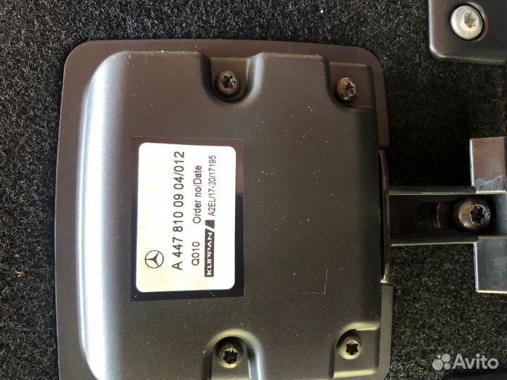 Полка багажника mercedesW447