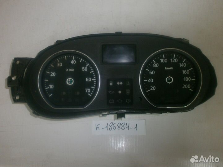 Панель приборов (Renault Logan)