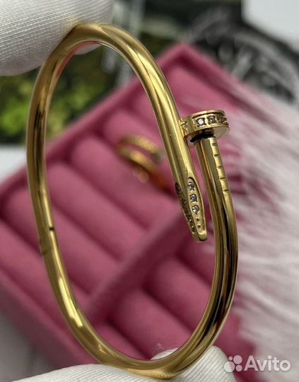 Браслет и кольцо Cartier Juste Un Clou гвоздь