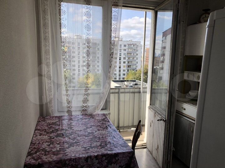 2-к. квартира, 38 м², 8/12 эт.