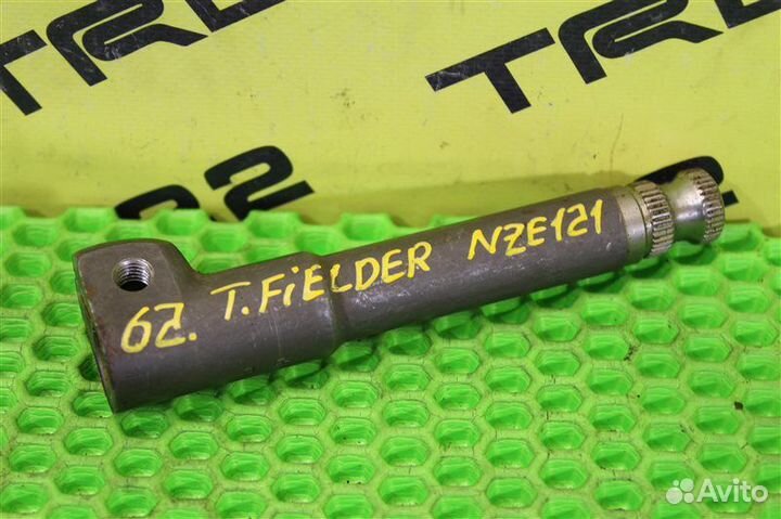 Карданчик рулевой Toyota Corolla Fielder NZE121