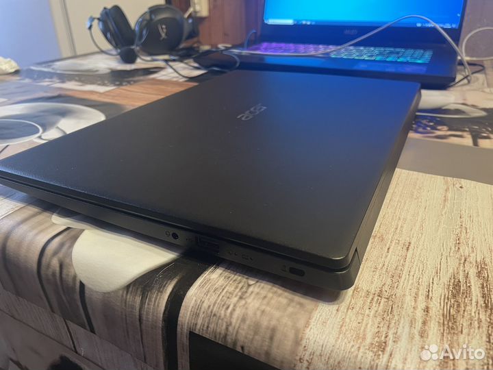 Ноутбук asus Extensa 215-31