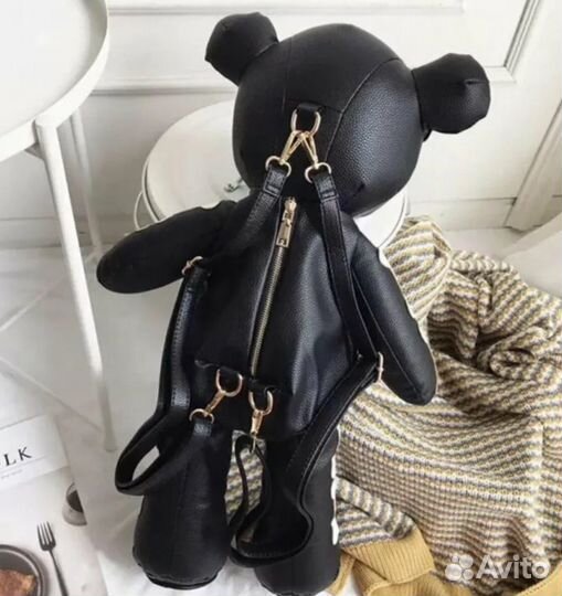 Кожаный рюкзак медведь 63см