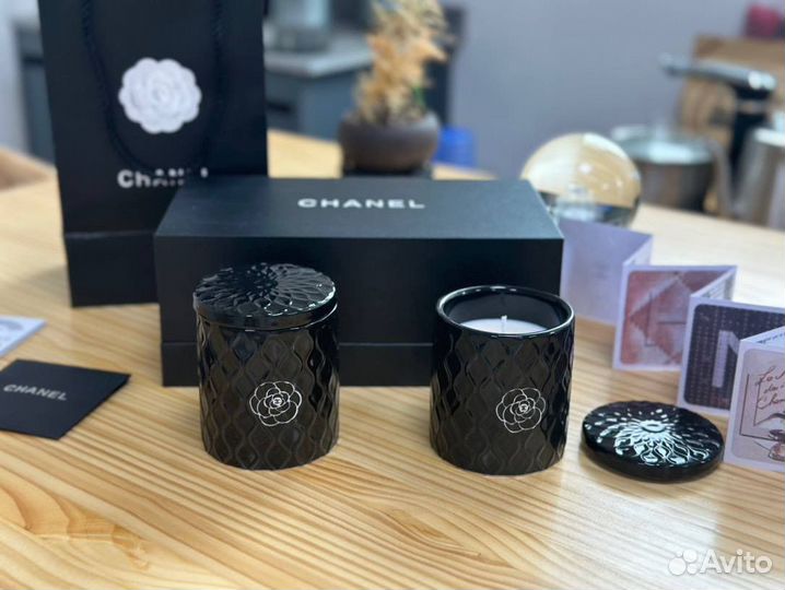 Ароматизированные свечи от Chanel