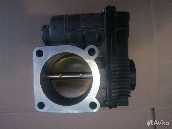 Дросельная заслонка Nissan