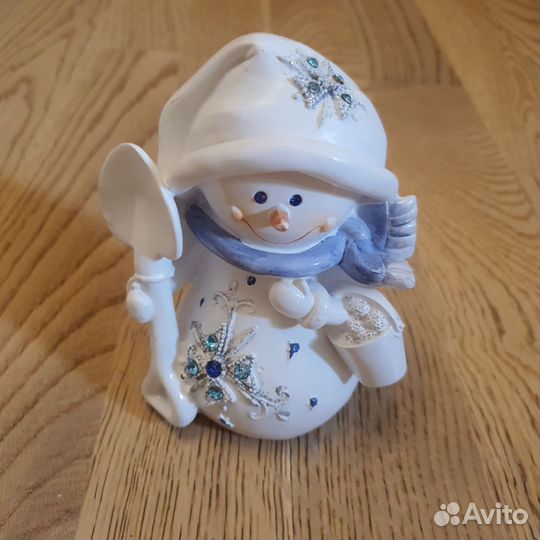Сувенир фигурка снеговичок