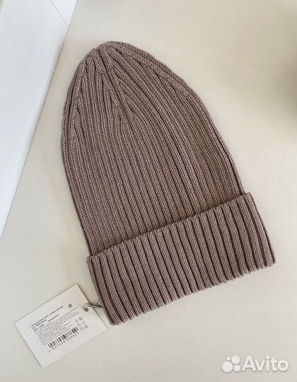 Шапка бини новая в рубчик