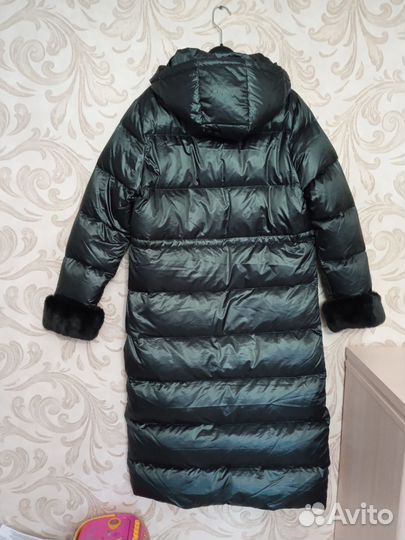 Пуховик зимний женский 46 48