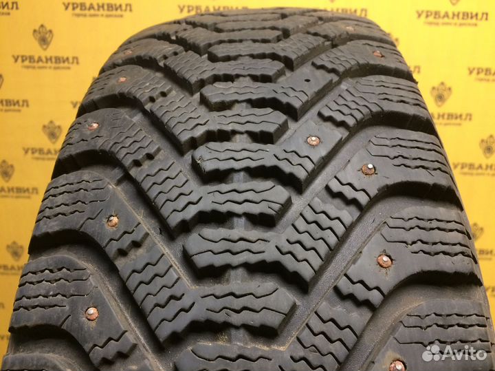 Goodyear UltraGrip 500 205/65 R15 94T