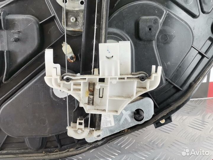 Стеклоподъемник Ford Fusion 2002 1449294