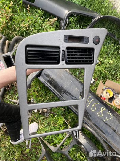 Крышка багажника toyota celica st202