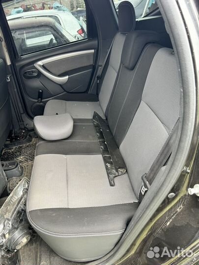 Renault duster в разборе