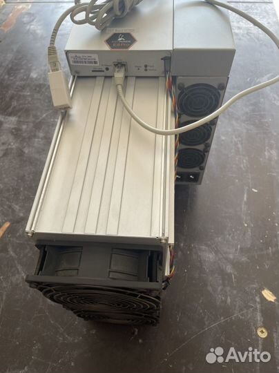 Antminer E9 PRO 3680M