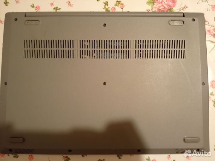 Ноутбук lenovo