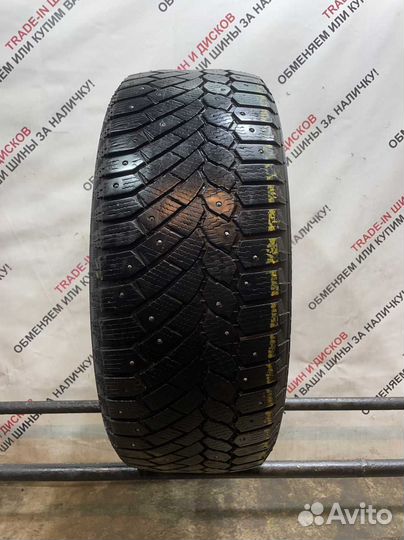 Gislaved Nord Frost 200 215/55 R17 98T
