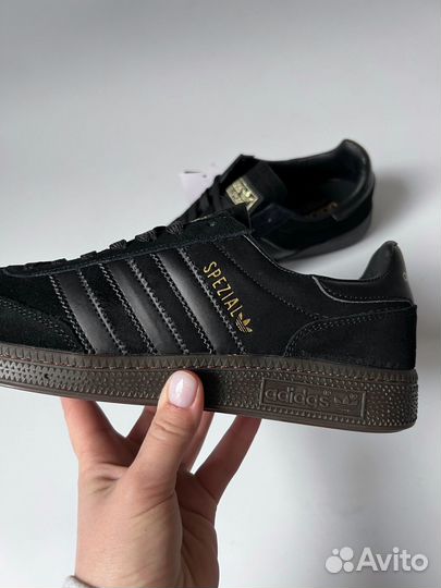 Adidas spezial