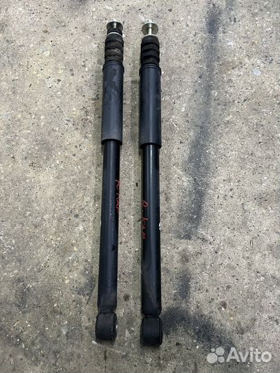 Амортизатор задний Renault Kaptur