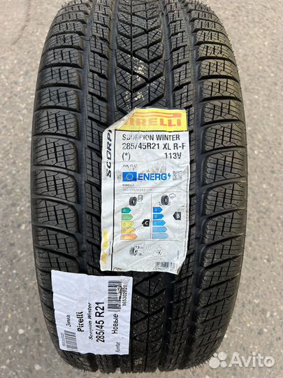 Pirelli Scorpion Winter RFT 285/45 R21 113V