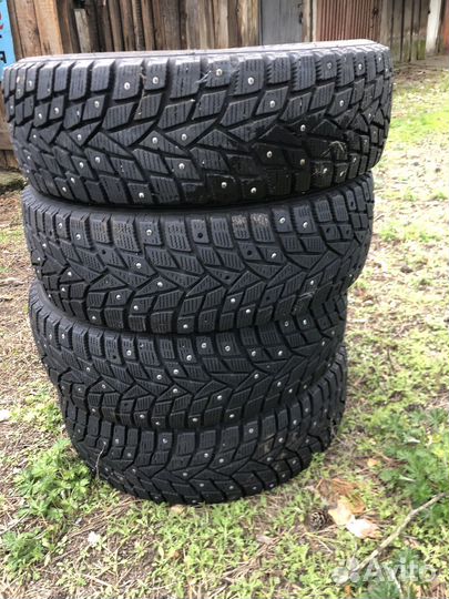Dunlop SP Winter Ice 02 185/65 R15