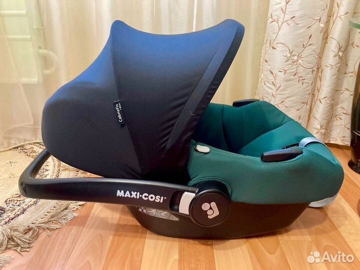 Автолюлька maxi cosi cabriofix i size