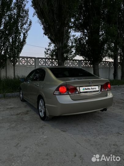 Honda Civic 1.8 AT, 2008, 290 000 км