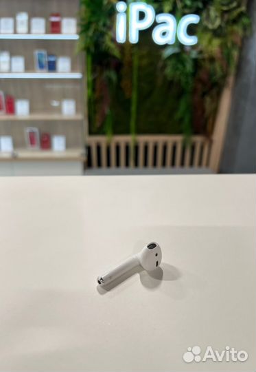 Правый наушник Apple AirPods 2 новый