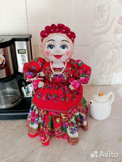 Кукла грелка на чайник
