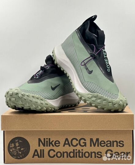 Nike ACG mountain fly gore tex