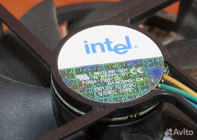 Кулер Intel