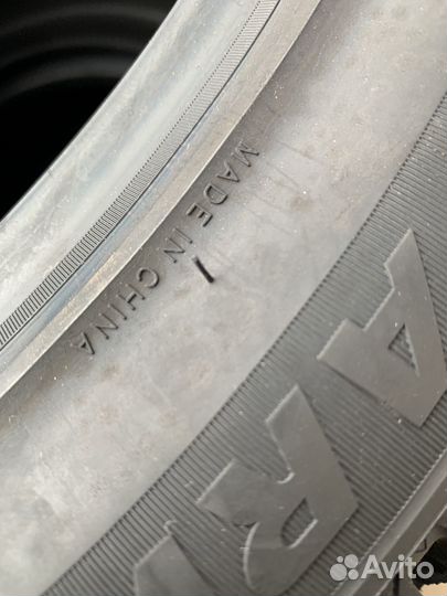 Arivo Ice Claw ARW7 255/45 R19 104T