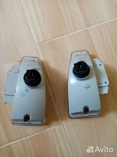 Указатель поворота на блок-фару 2108 правый белый