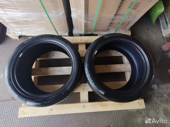 Pirelli P Zero 265/45 R21