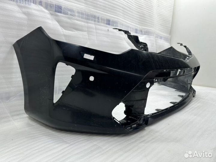 Бампер передний Toyota Camry V55 2014-2018
